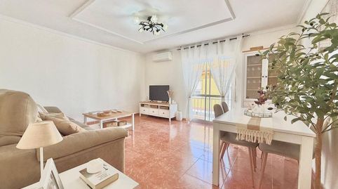 Foto 4 de Casa adosada en venda a Los Pacos, Fuengirola