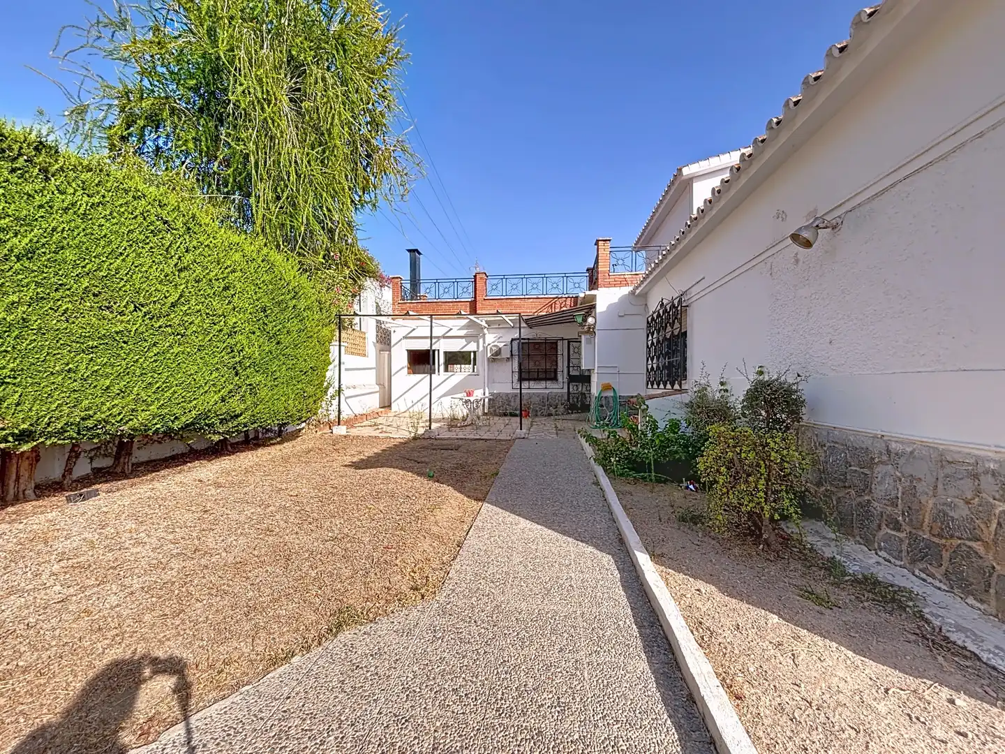 Exterior view of Houses for sale in Málaga  with Air Conditioner, Private garden and Terrace