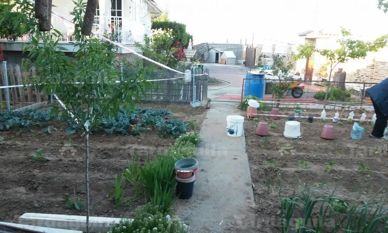 Houses for sale in Babilafuente  with Private garden, Terrace and Storage room