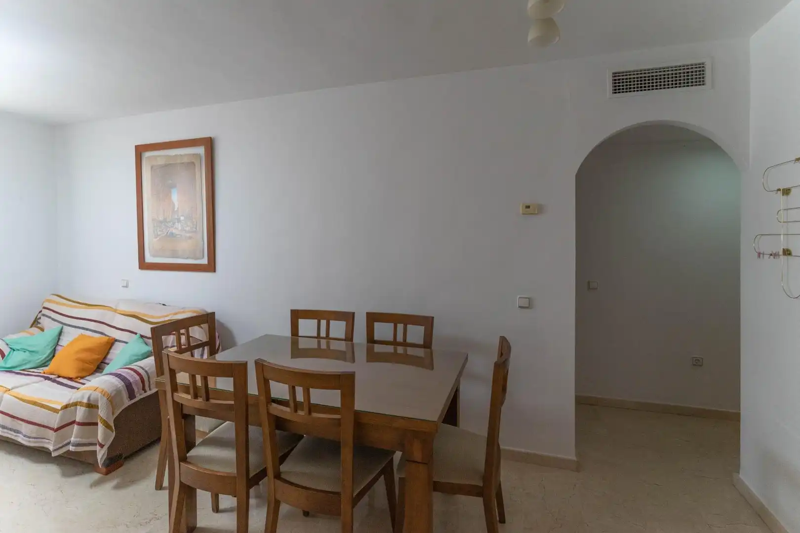 Comedor de Piso de alquiler en Alhaurín El Grande con Aire acondicionado, Calefacción y Amueblado