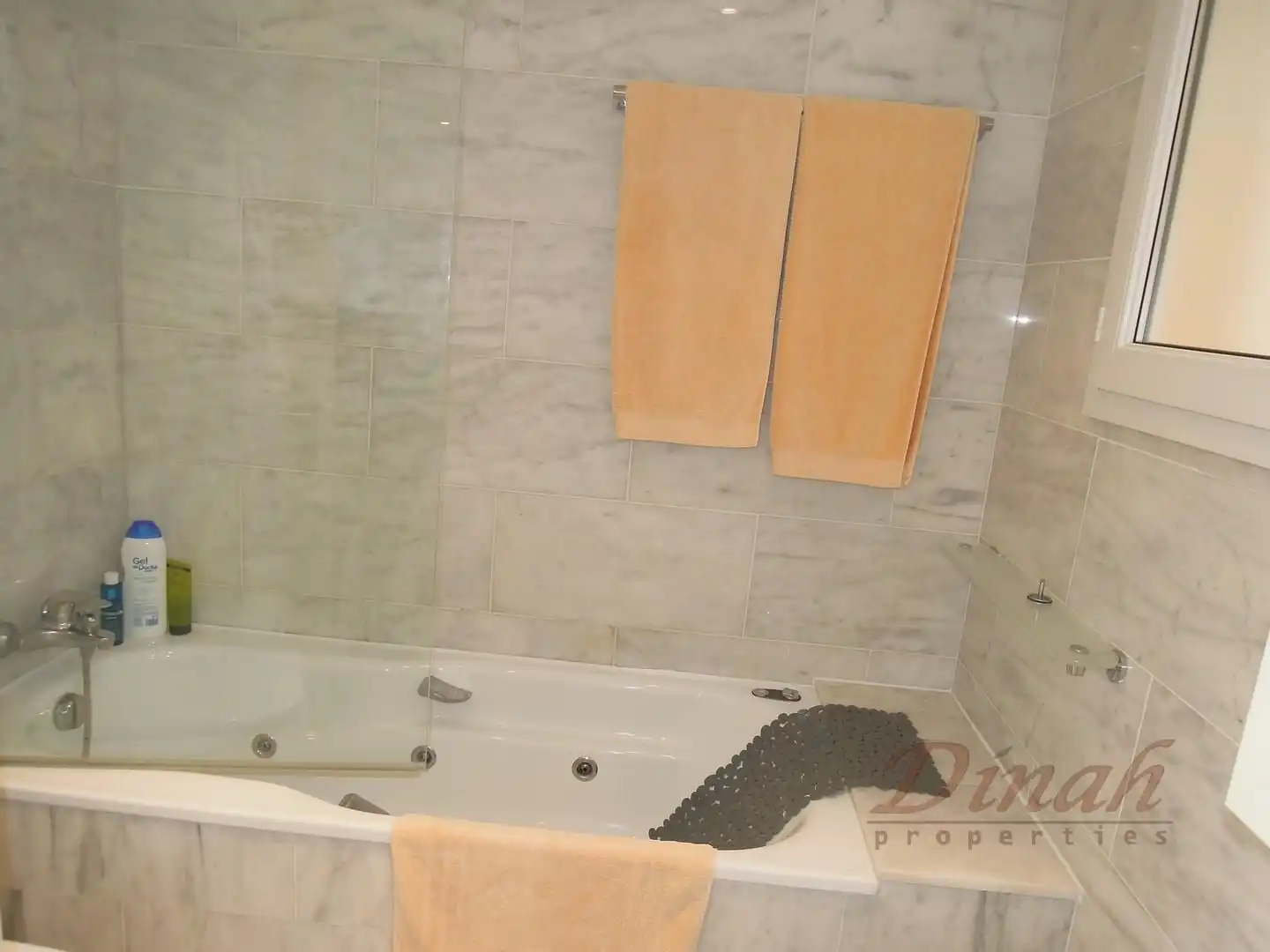 Badezimmer von Wohnungen zur Miete in Altea mit Klimaanlage, Heizung und Möbliert