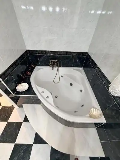 Baño de Piso en venta en Badajoz con Calefacción, Terraza y Trastero