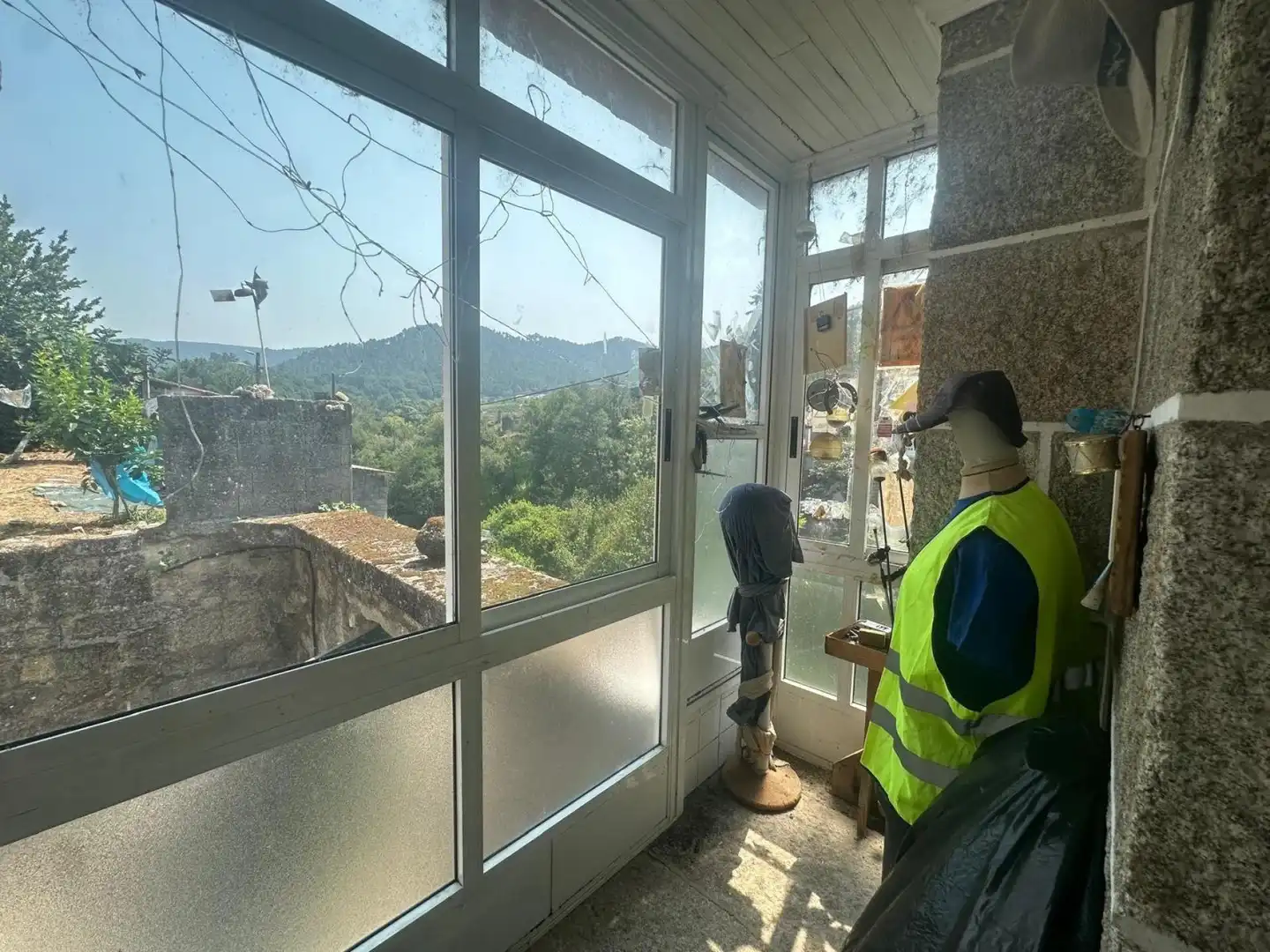 Terrassa de Casa adosada en venda en A Arnoia amb Moblat i Balcó