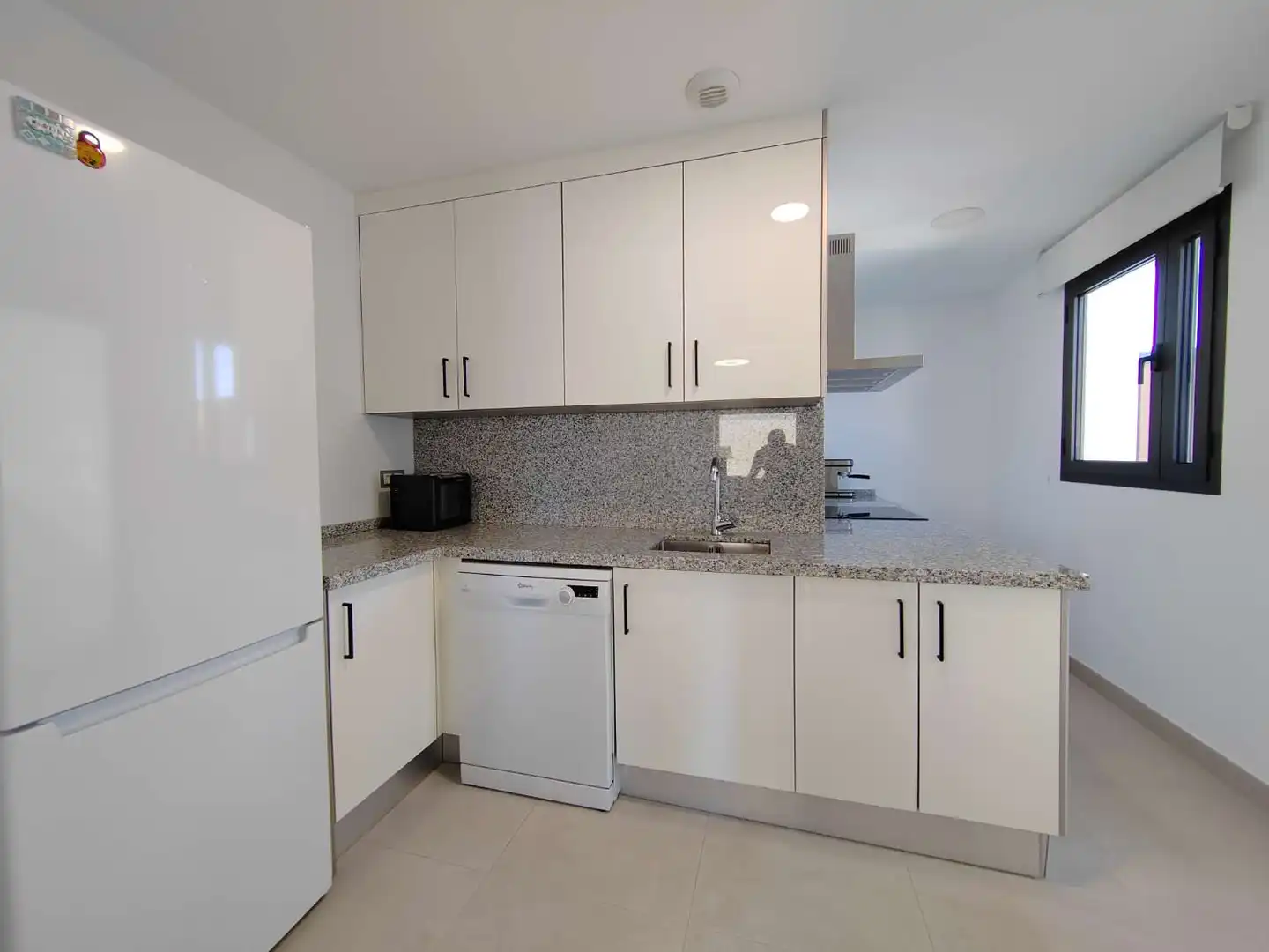 Kitchen of Attic for sale in Vélez-Málaga  with Air Conditioner, Swimming Pool and Internet