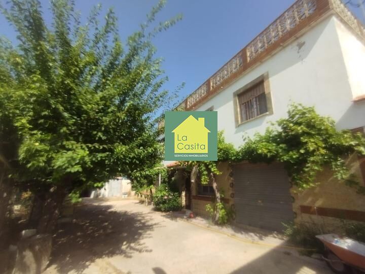 Exterior view of Country house for sale in  Albacete Capital  with Heating, Terrace and Storage room