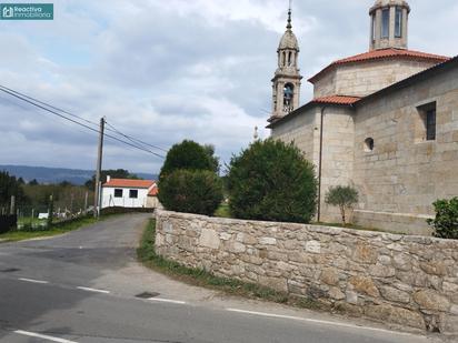Vista exterior de Casa o xalet en venda en Ames amb Calefacció i Jardí privat