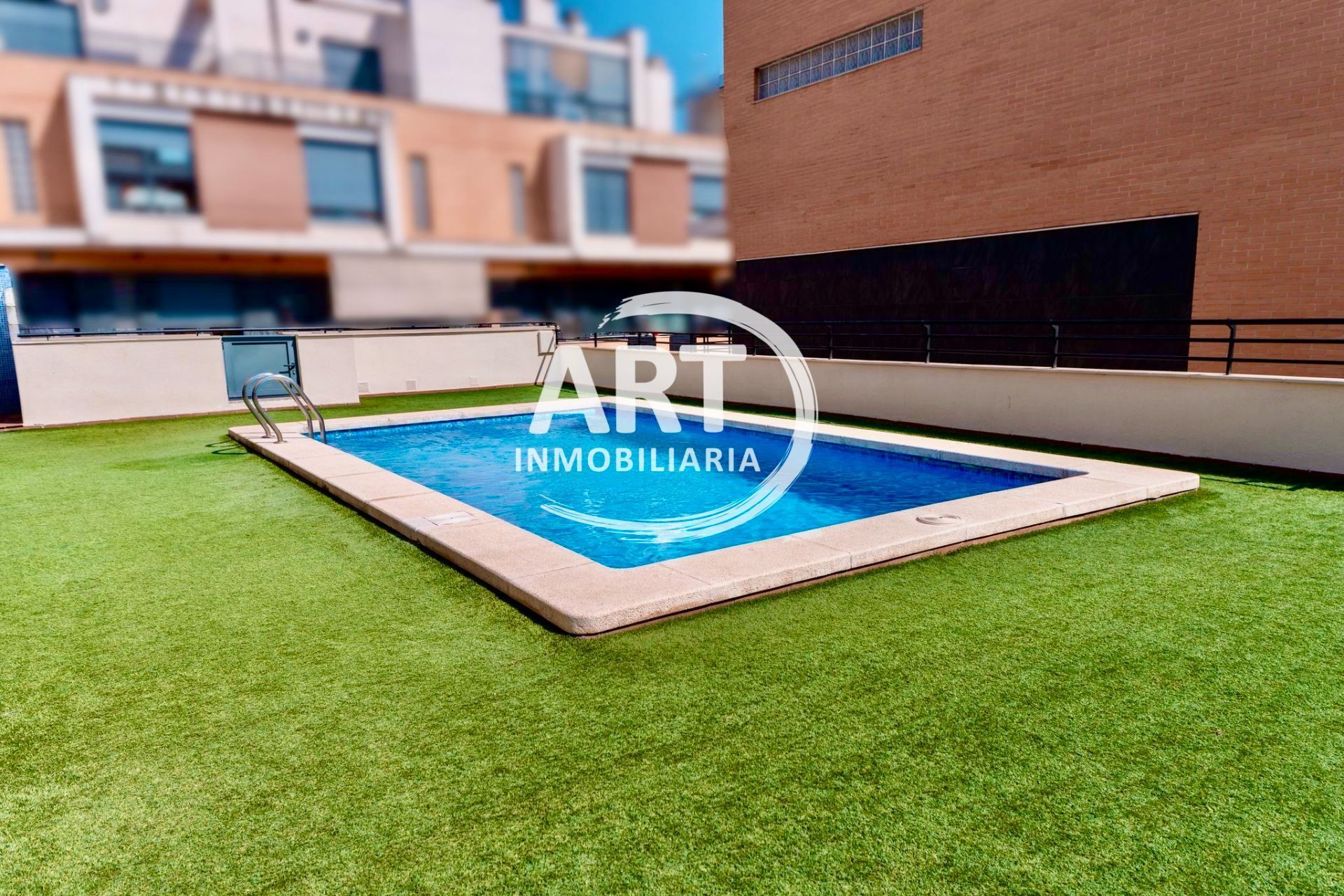 Piscina de Casa o xalet en venda en La Pobla de Vallbona amb Aire condicionat, Calefacció i Traster