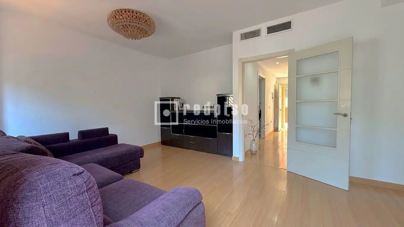 Sala d'estar de Casa o xalet de lloguer en Málaga amb Aire condicionat, Calefacció i Jardí privat