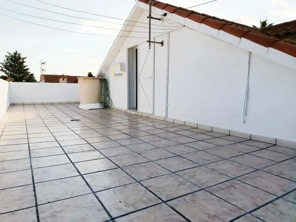 Houses for sale in Escucha