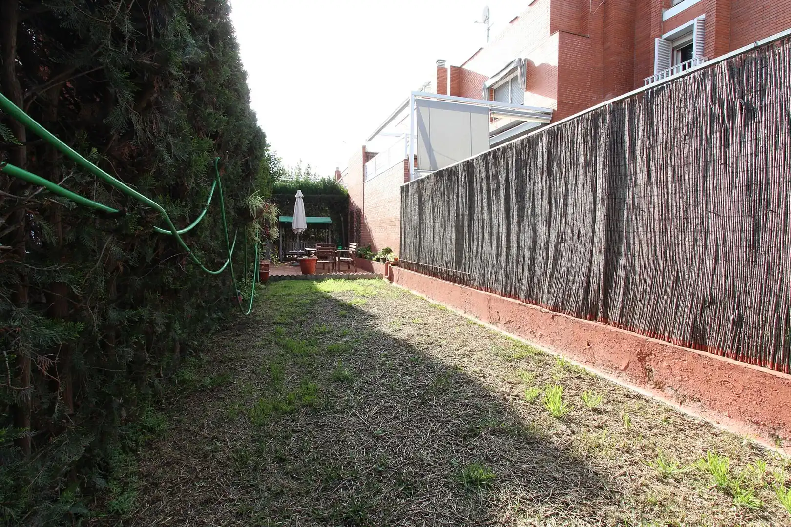 Jardí de Casa o xalet en venda en Este - Alcosa- Torreblanca