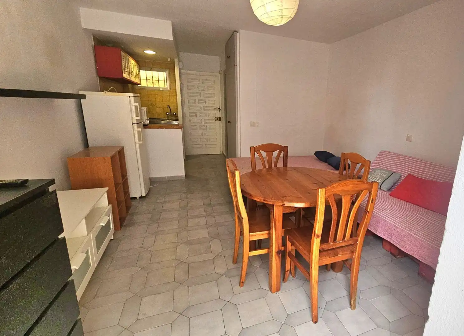 Cocina de Estudio en venta en Benalmádena con Terraza y Piscina comunitaria