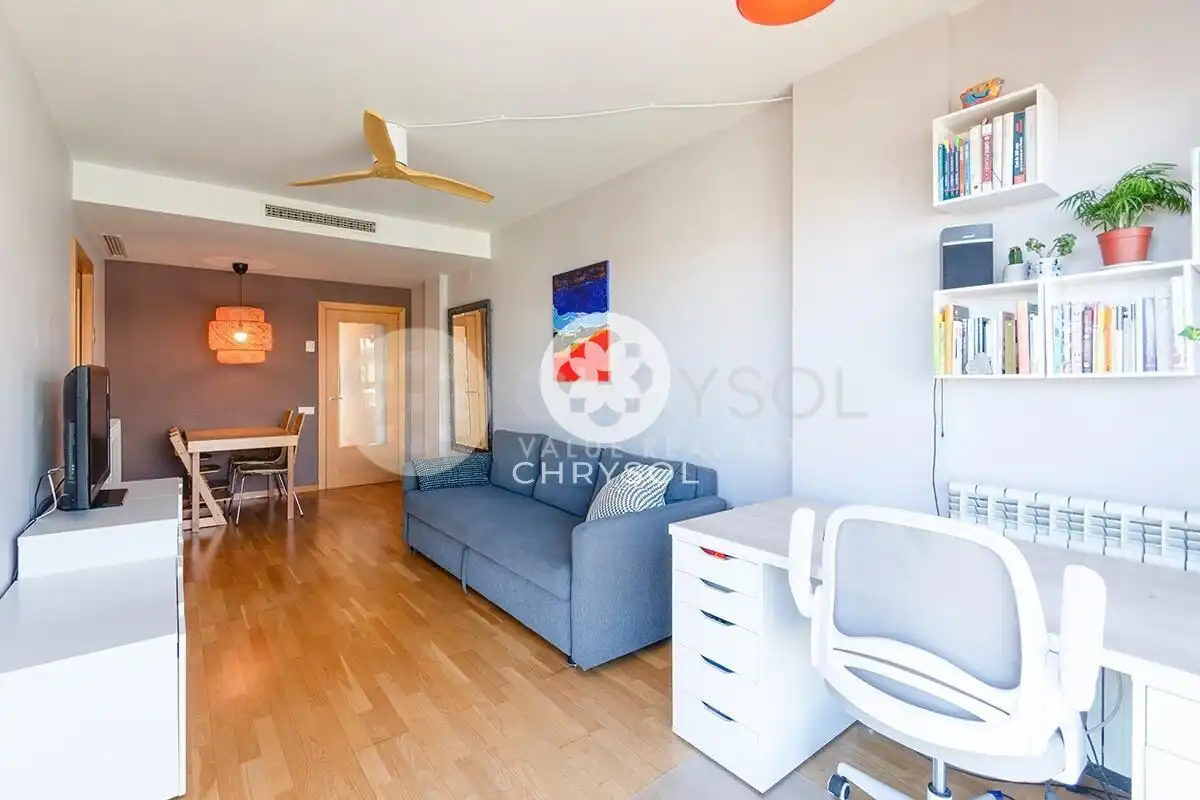 Sala de estar de Piso en venta en Barcelona con Aire acondicionado, Calefacción y Jardín privado