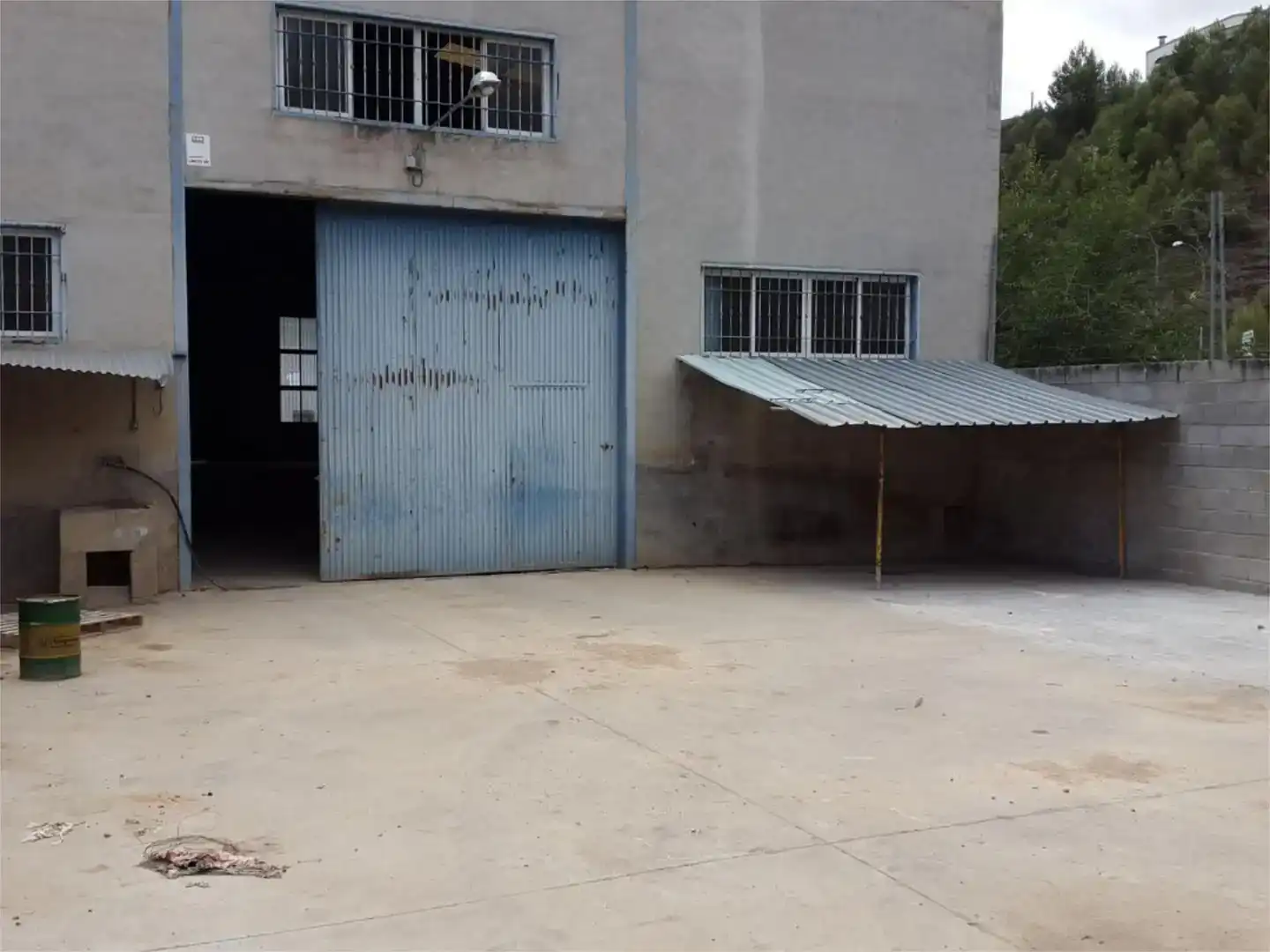 Exterior view of Industrial buildings for rent in Loja