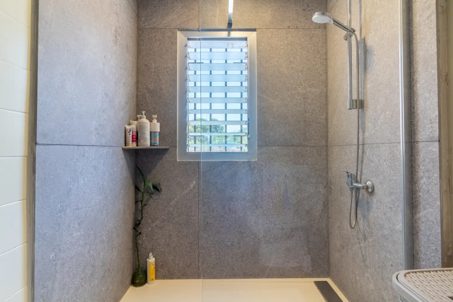 Bany de Casa o xalet en venda en Albalat dels Tarongers amb Aire condicionat, Jardí privat i Parquet