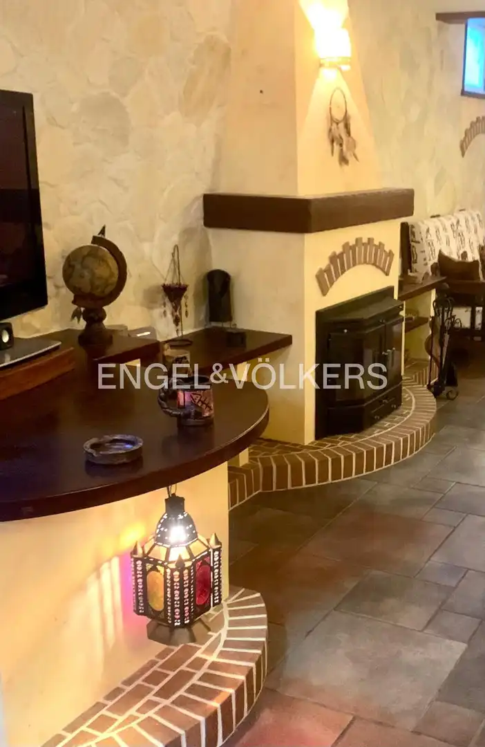 Casa o xalet en venda en Santa Cruz de Bezana amb Calefacció, Jardí privat i Parquet
