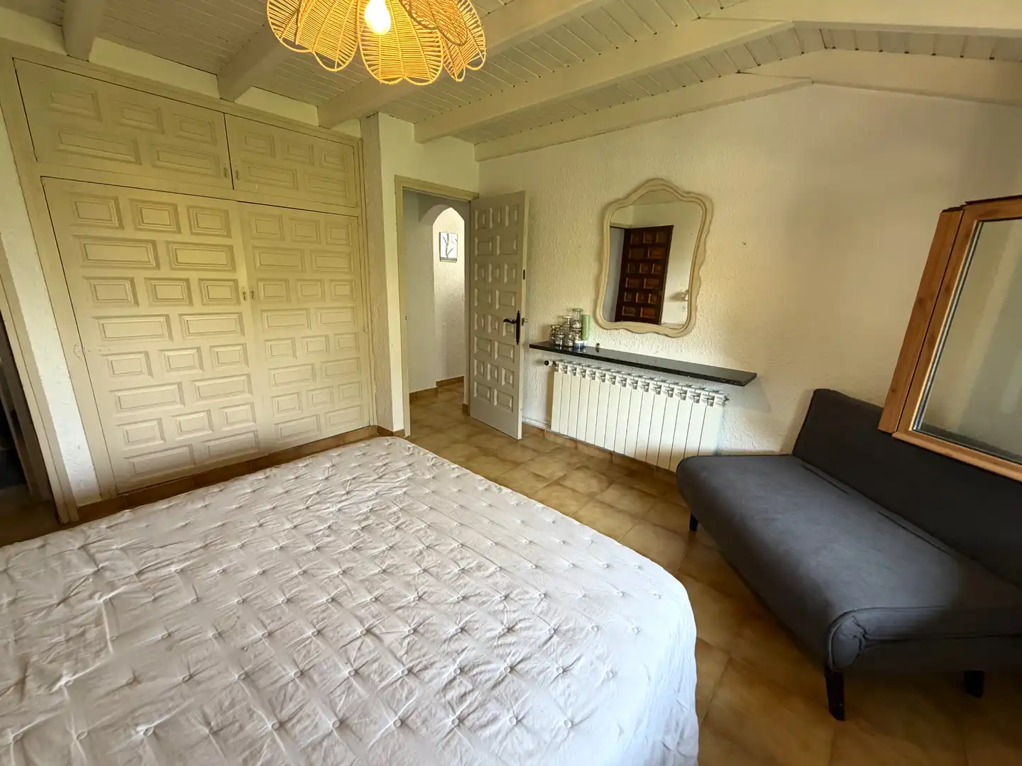 Dormitori de Finca rústica en venda en Mediona amb Jardí privat, Parquet i Terrassa