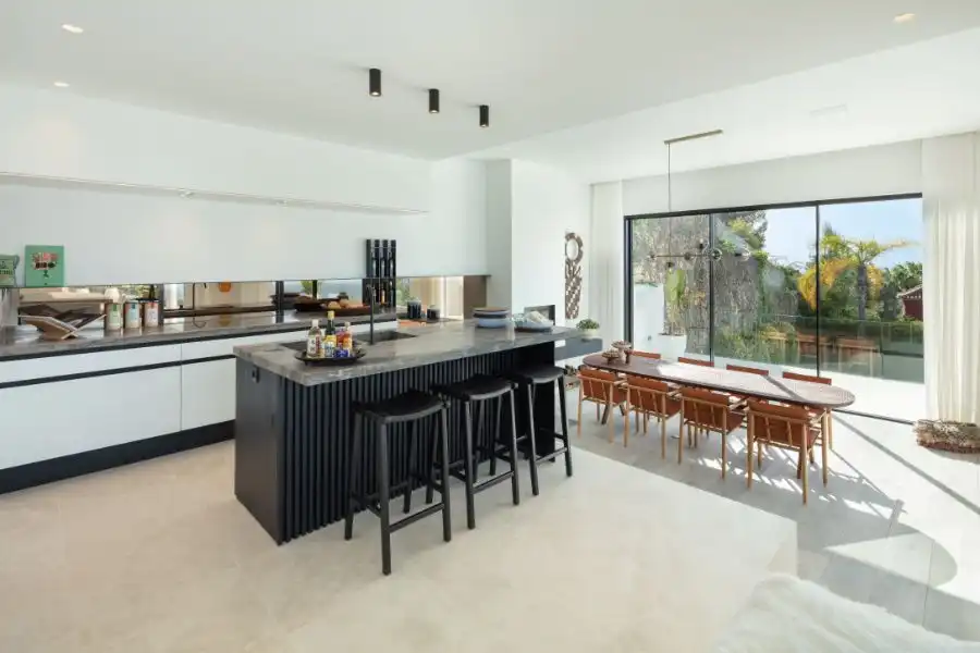 House with pool for sale in Marbella Centro, imagen 8