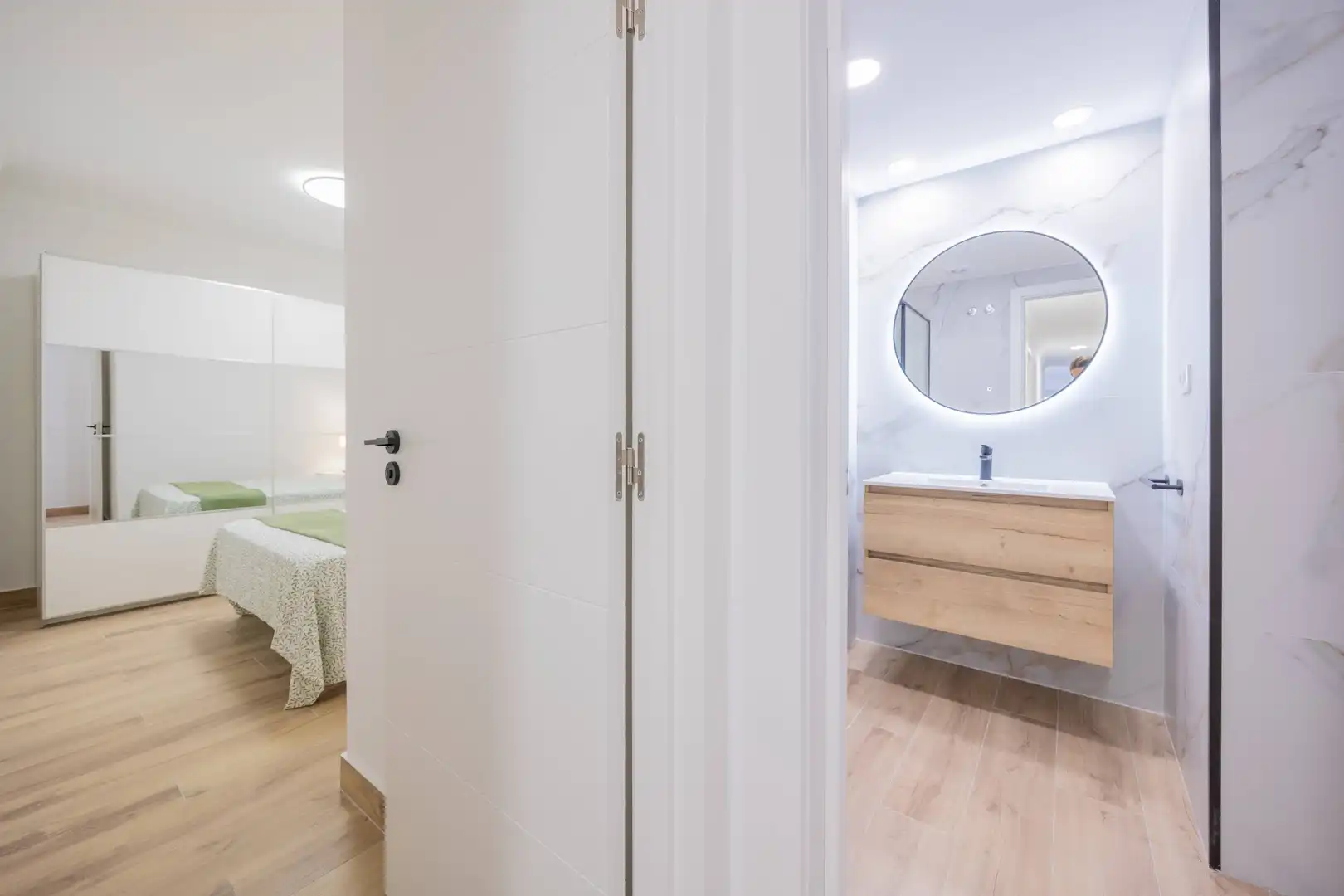 Habitación de Piso de alquiler en Las Palmas de Gran Canaria con Amueblado, Balcón y Alarma