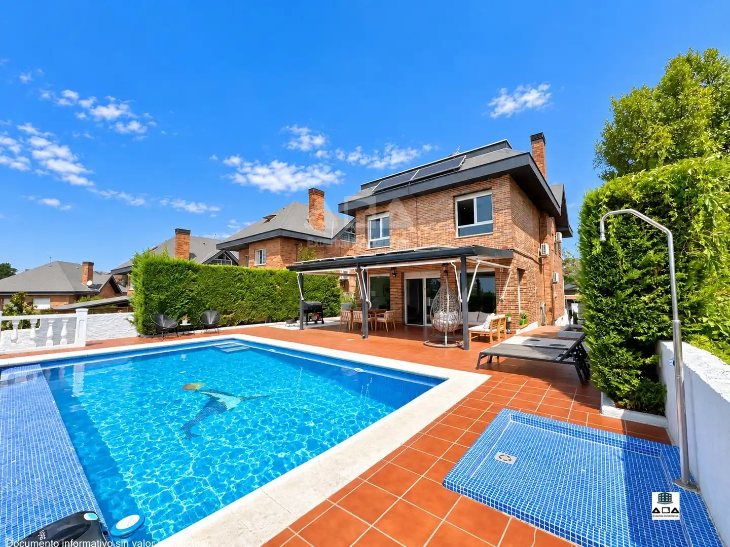 Piscina de Casa o chalet en venta en Los Peñascales