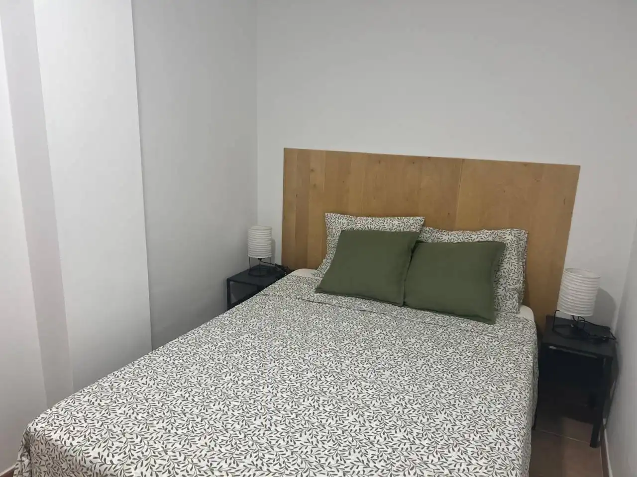 Bedroom of Flat for rent in Toledo  with Air Conditioner, Heating and Furnished