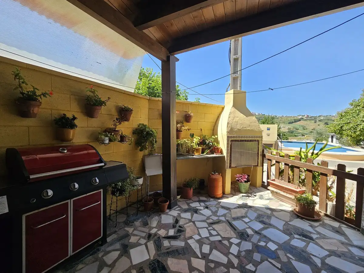 House for sale in Casares pueblo