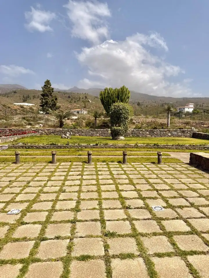 Vista exterior de Finca rústica en venda en Adeje amb Jardí privat i Terrassa