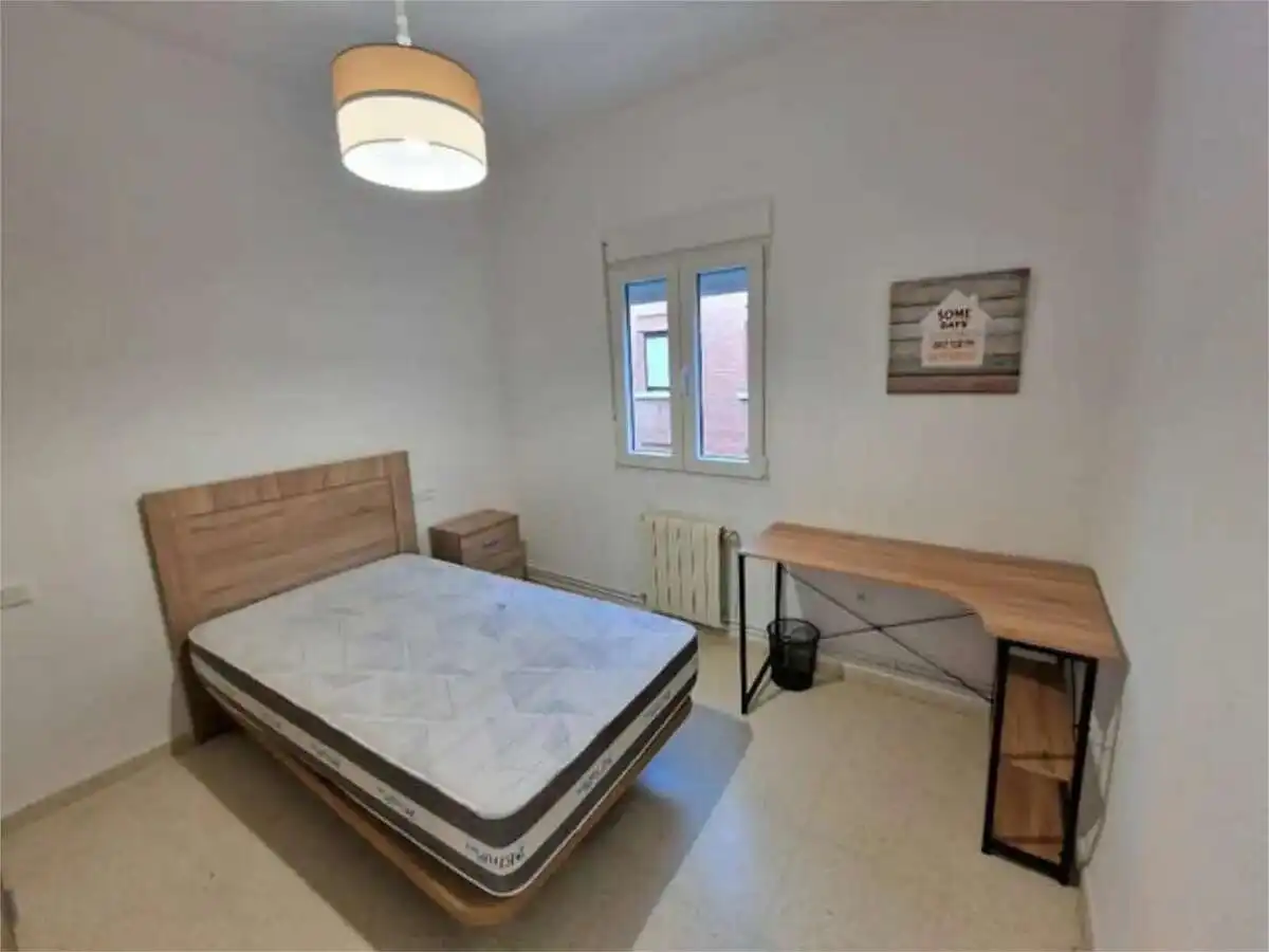 Flat for sale in Granada, Granada