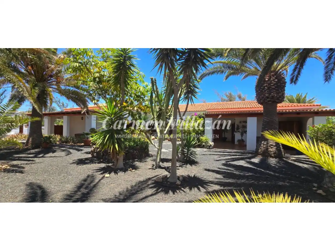 Exterior view of Houses for sale in Antigua  with Heating, Private garden and Terrace