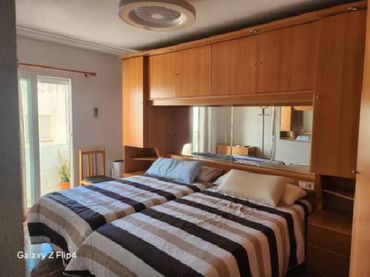 Piso con balcón en venta en Peña de las Águilas