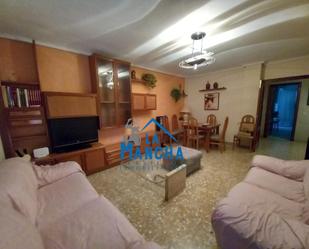 Living room of Flat to rent in  Albacete Capital  with Air Conditioner, Heating and Terrace