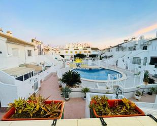 Exterior view of Apartment to rent in Torrevieja  with Air Conditioner, Heating and Terrace