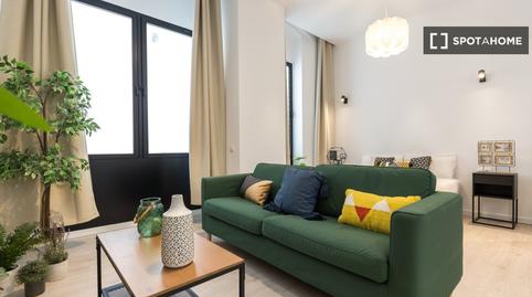 Photo 2 of Flat for rent in El Raval,  Barcelona Capital