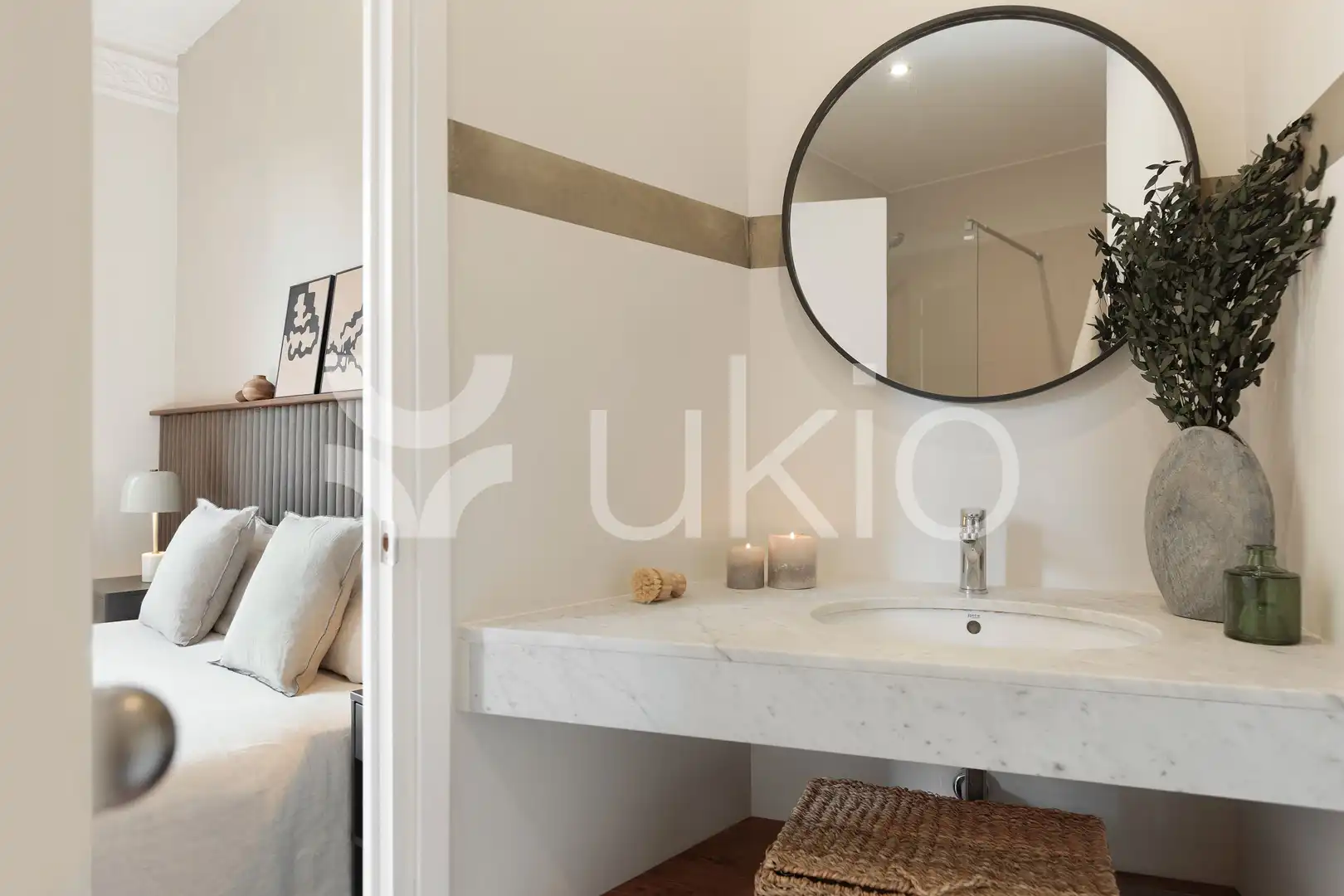 Apartamento con terraza en alquiler en Carrer del Bruc, imagen 4