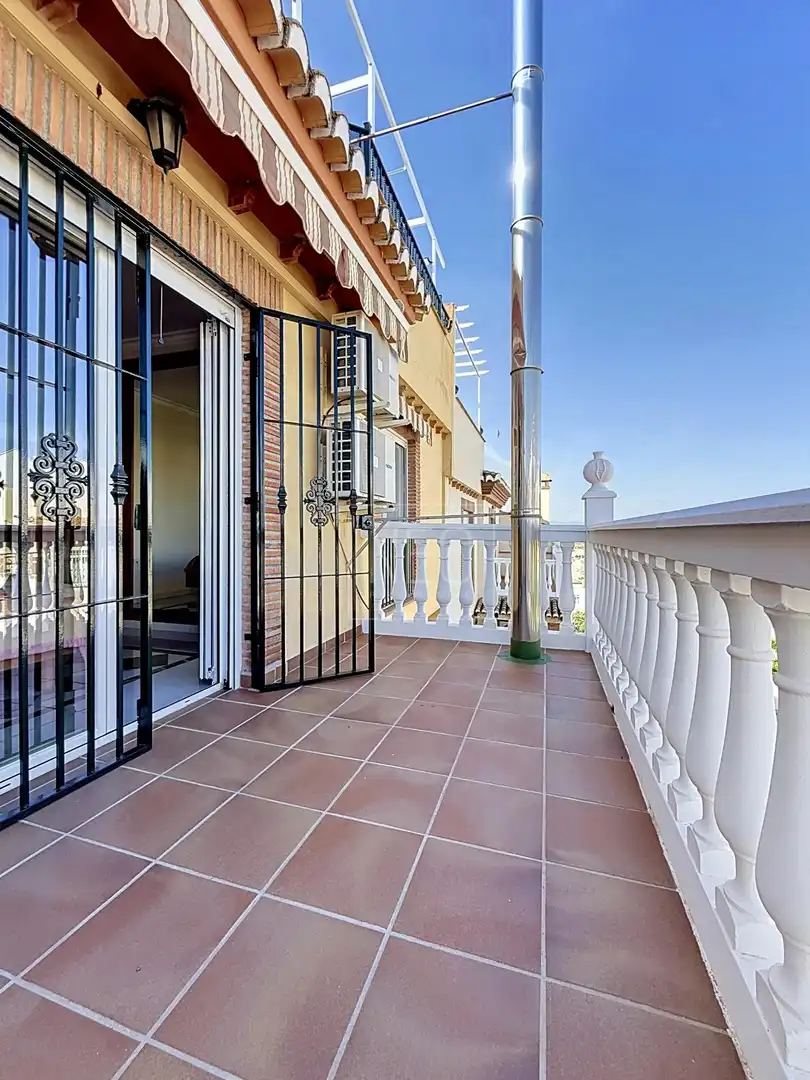 Adosado con terraza en venta en Calle VELAZQUEZ, imagen 35