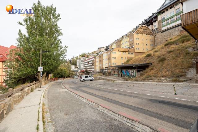 Piso en Venta en Avenida VIRGEN DE LAS NIEVES en Zona alta