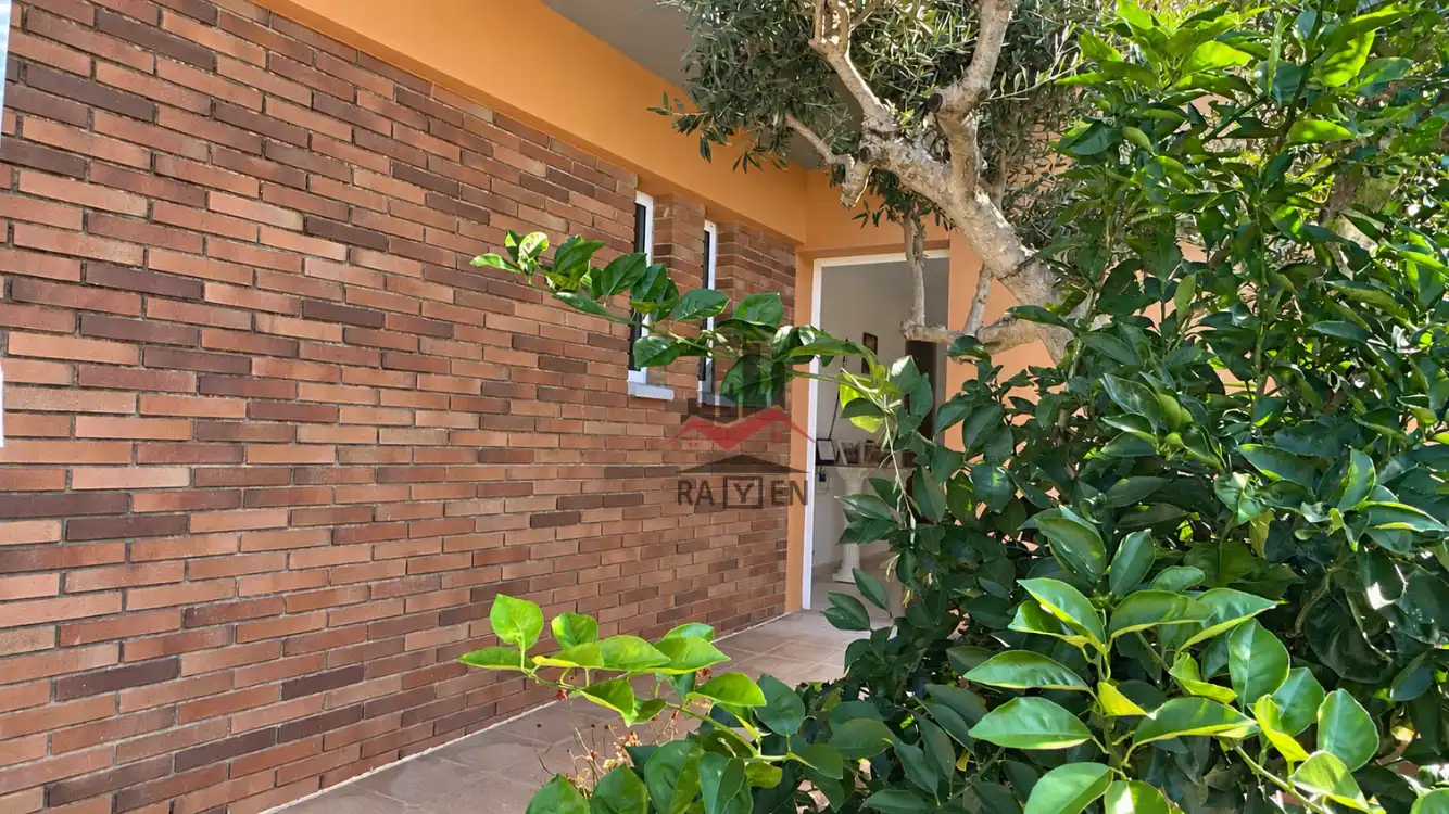 Vista exterior de Casa adosada en venta en Vilafant con Calefacción, Jardín privado y Terraza