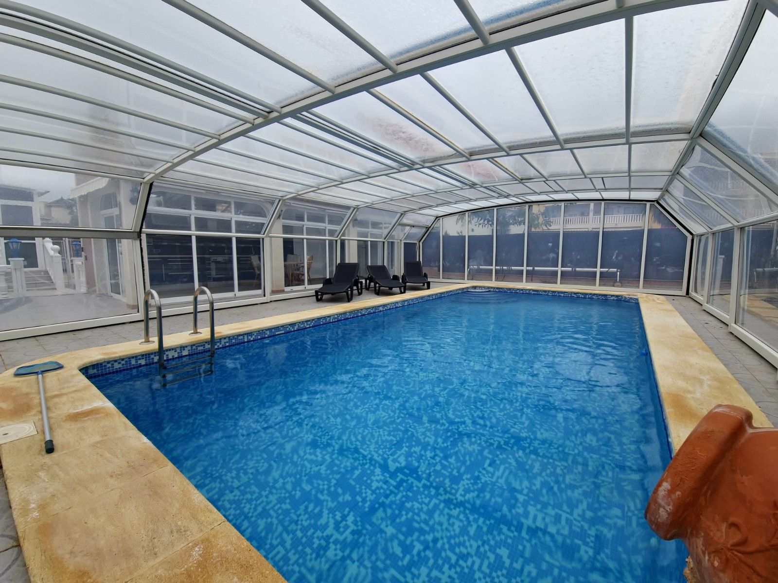 Swimming pool of Apartment to rent in Orihuela  with Air Conditioner, Heating and Private garden