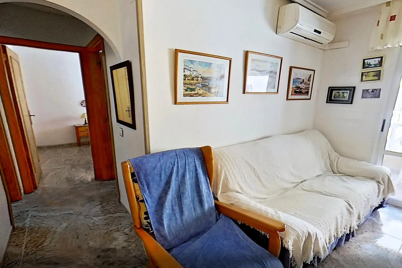 Apartamento con terraza en venta en Avenida Av. de Pinoso 12, imagen 8