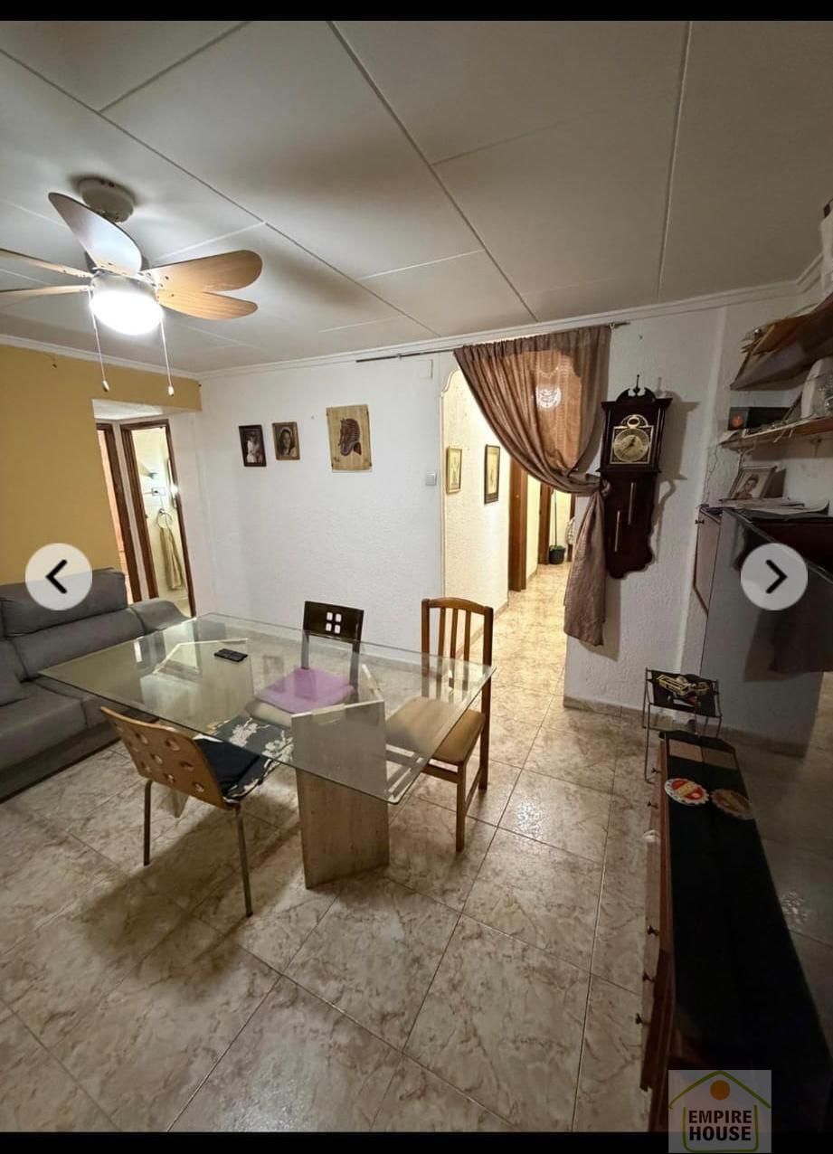 Comedor de Piso en venta en  Valencia Capital con Aire acondicionado, Calefacción y Amueblado
