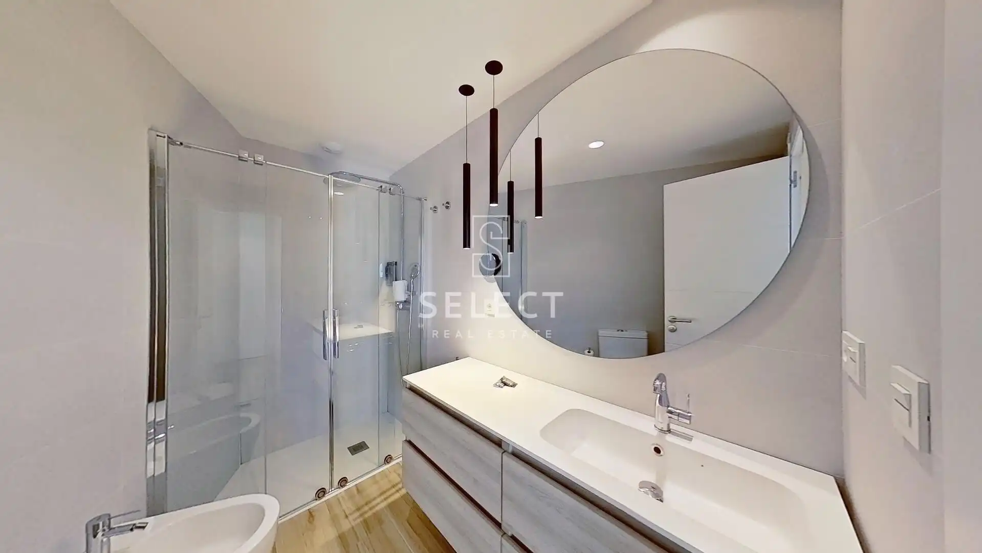Badezimmer von Wohnungen zum Verkauf in Motril mit Klimaanlage, Heizung und Terrasse