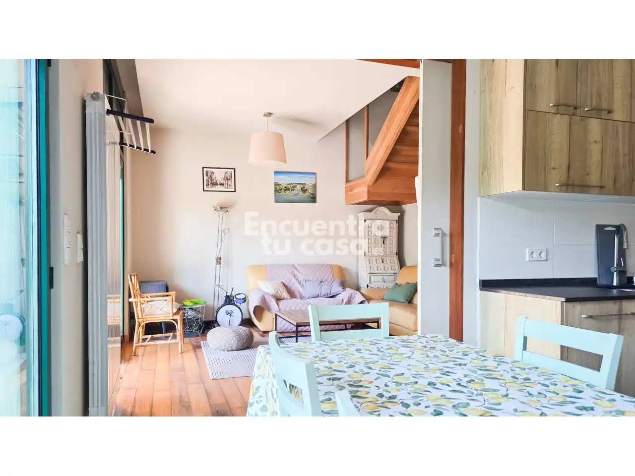 Sala de estar de Casa o chalet en venta en Puente la Reina / Gares con Aire acondicionado, Calefacción y Parquet