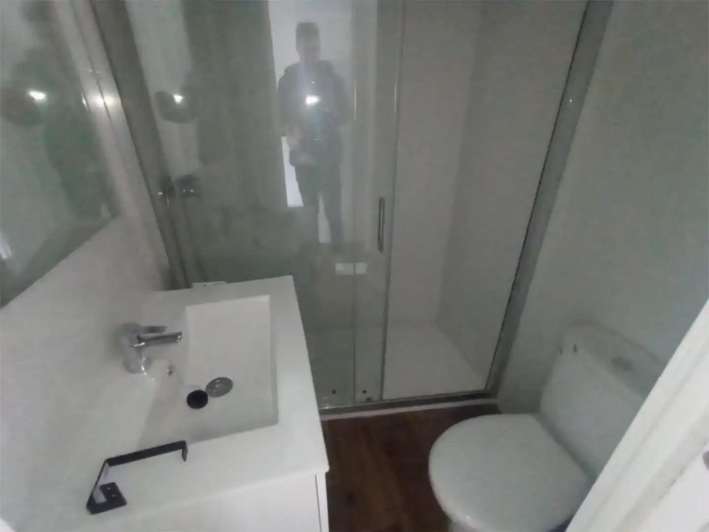 Baño de Piso en venta en Ubrique con Aire acondicionado, Horno y Lavadora