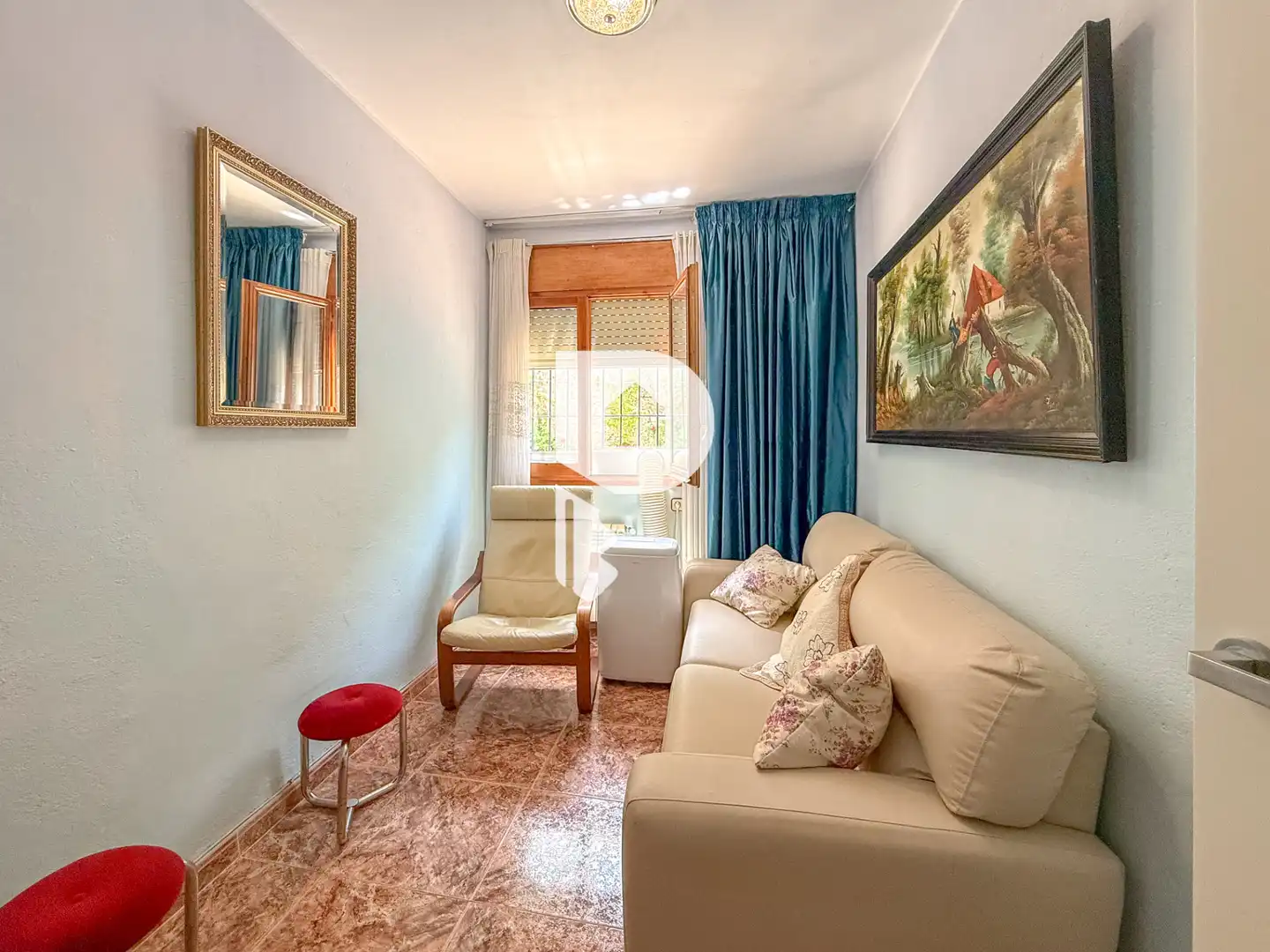 Sala de estar de Casa o chalet en venta en Vallirana con Calefacción, Jardín privado y Terraza