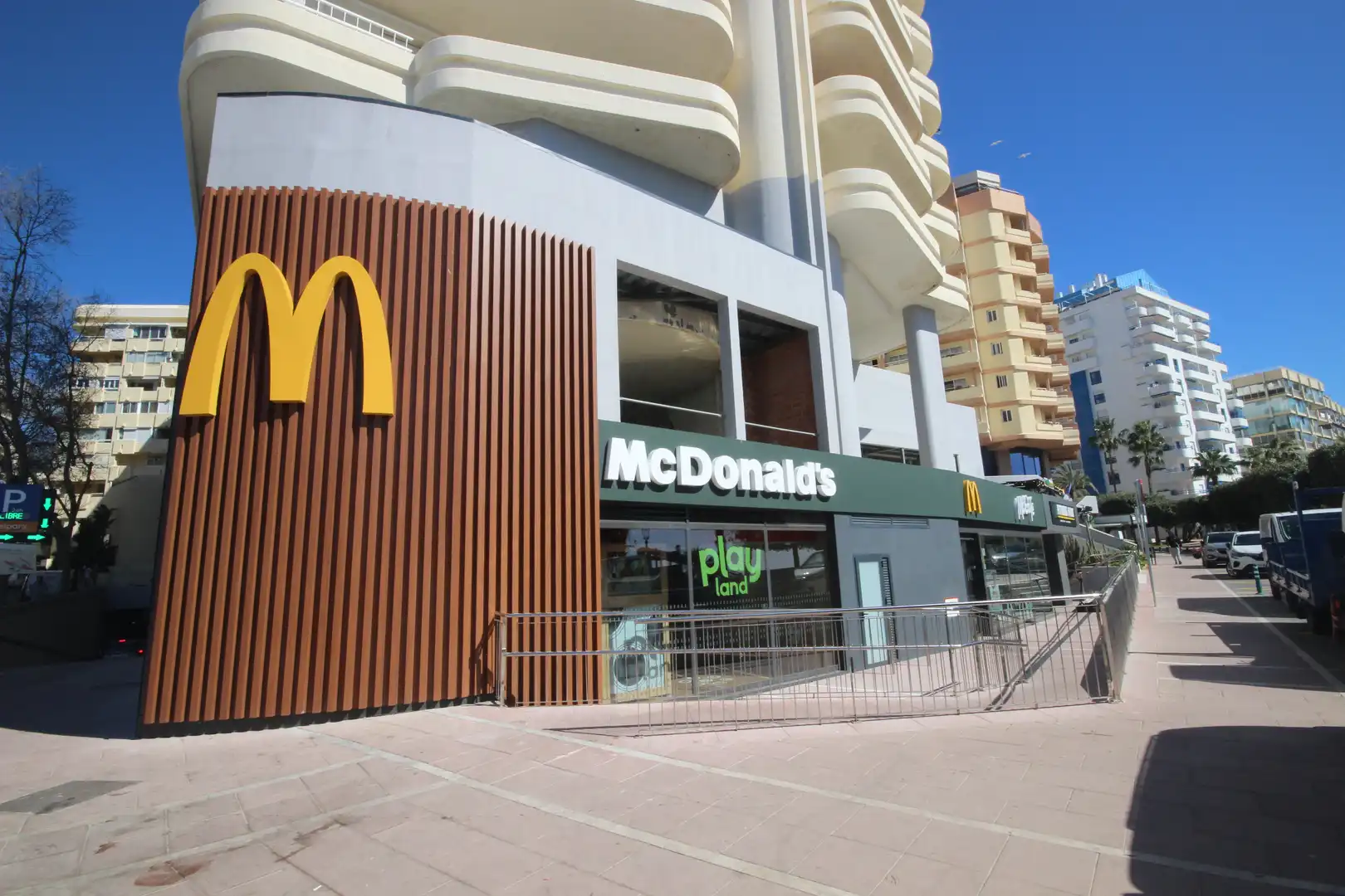 Außenansicht von Geschaftsraum zur Miete in Marbella