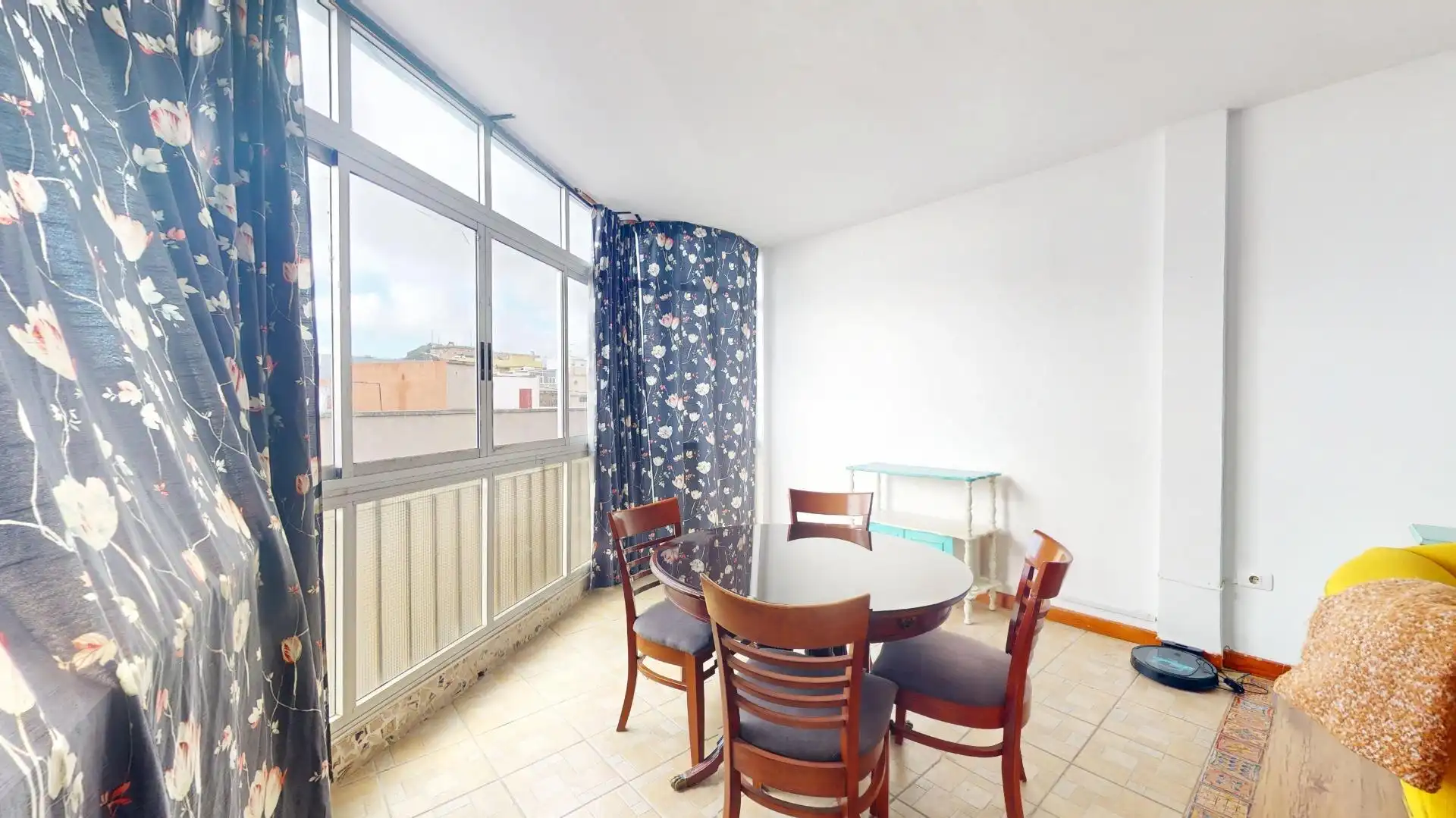 Flat for rent in Calle PINO, 11, La Cuesta -Finca España