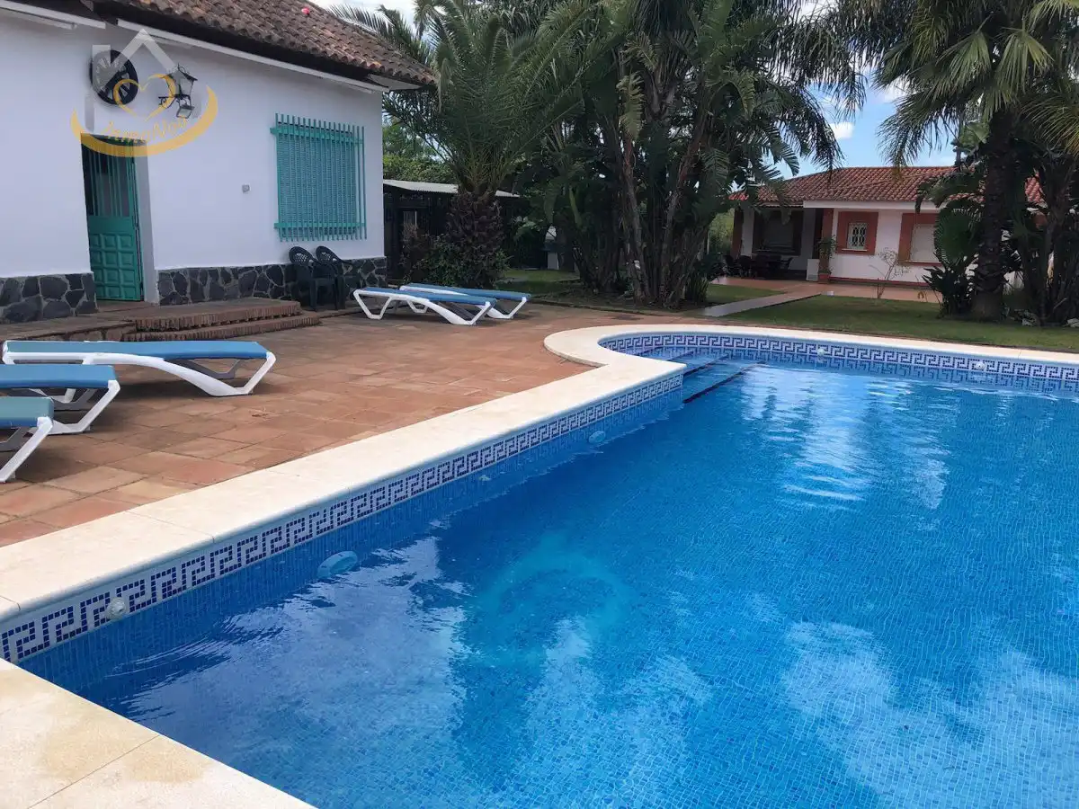Piscina de Casa o chalet en venta en Cartaya con Aire acondicionado, Jardín privado y Terraza
