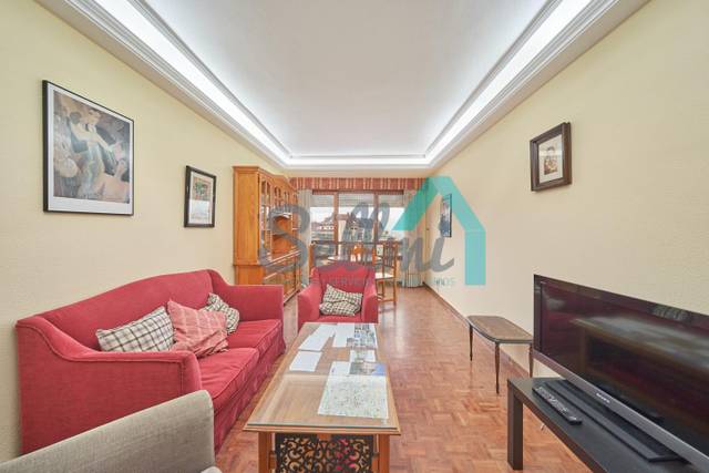 Piso en Alquiler en Leopoldo Alas en Auditorio - Seminario - Parque de Invierno