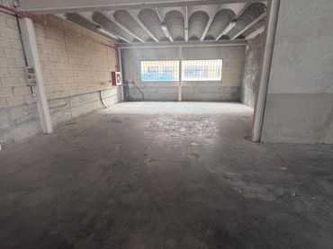 Nave industrielle à vendre à Albelda de Iregua - Cno. Pradejón