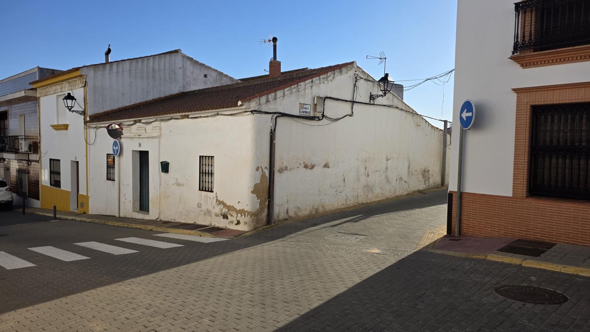 Vista exterior de Casa o chalet en venta en Villanueva de los Castillejos