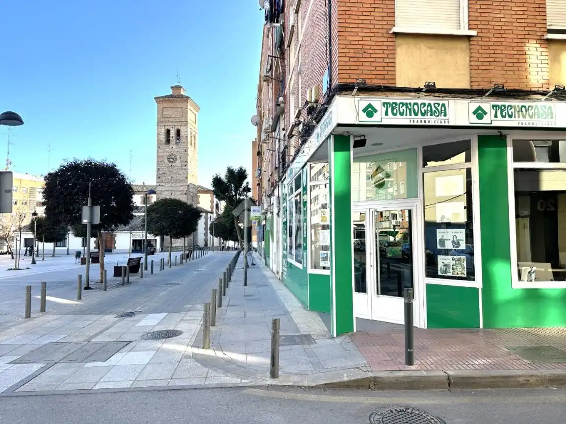 Piso en venta en Móstoles con Aire acondicionado, Jardín privado y Terraza